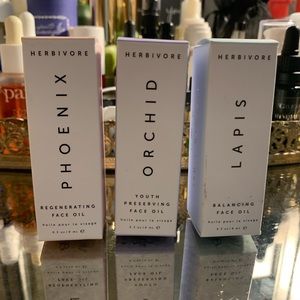 Herbivore Botanicals mini trio oil